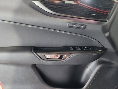 Used 2025 Lexus NX 350h AWD w/ Premium Package image 12