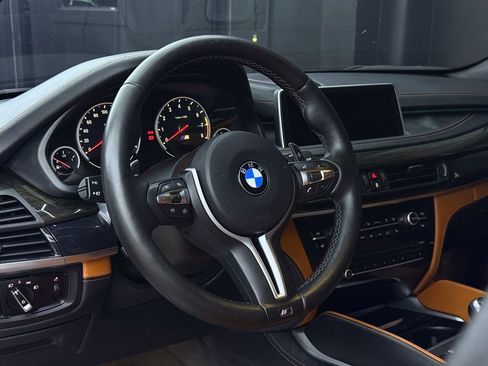 Used 2015 BMW X5 M image 14