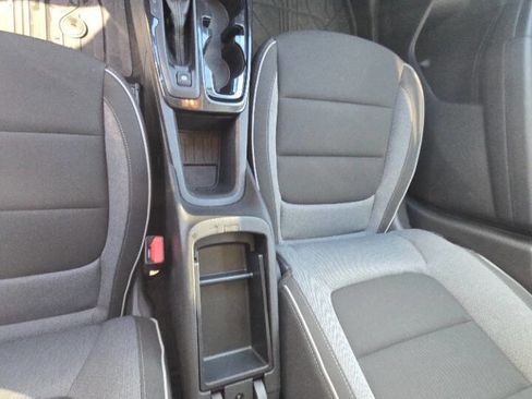 Used 2024 Chevrolet TrailBlazer LT w/ LPO, Blackout Package image 39