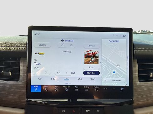 Used 2024 Ford Expedition Limited image 33