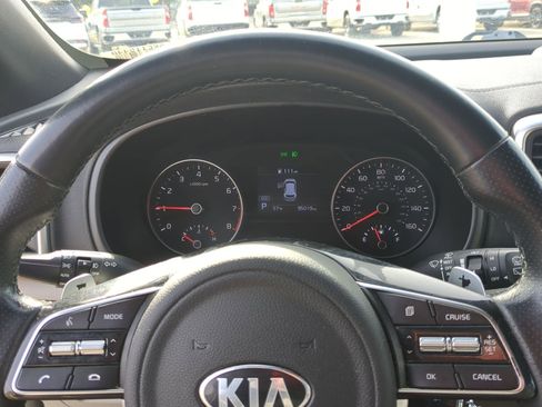Used 2020 Kia Sportage S image 12