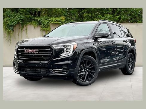 Used 2023 GMC Terrain SLE w/ Driver Convenience Package AWD/4WD image 1
