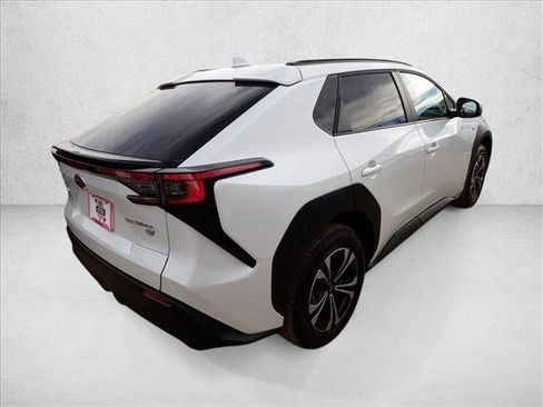 Used 2025 Subaru Solterra Premium w/ Premium Package image 4