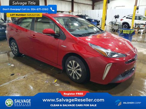 Used 2019 Toyota Prius XLE w/ Advanced Technology Package image 5