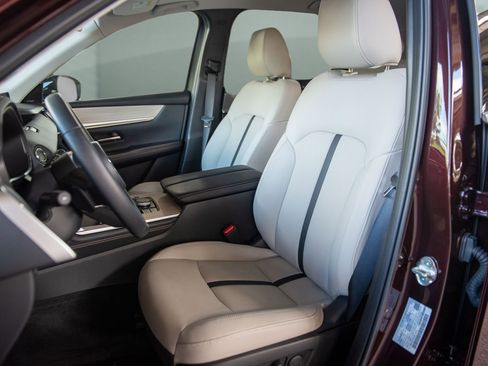 Used 2025 MAZDA CX-90 3.3 Turbo w/ Premium Sport Pkg image 11