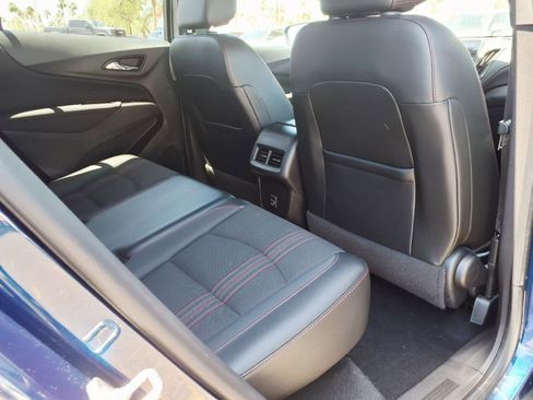 Used 2023 Chevrolet Equinox RS FWD image 13
