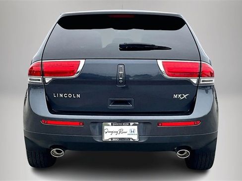 Used 2014 Lincoln MKX FWD w/ Equipment Group 102A image 6