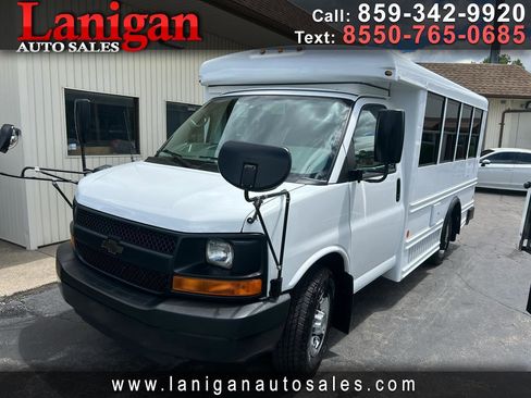 Used 2011 Chevrolet Express 3500 w/ School Bus Package RWD image 1