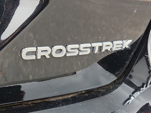 Used 2025 Subaru Crosstrek 2.0i Premium AWD/4WD image 9