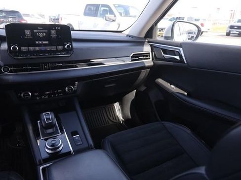 Used 2024 Mitsubishi Outlander SE FWD image 27