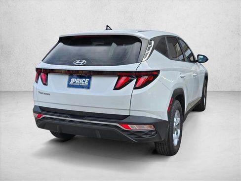 Certified 2024 Hyundai Tucson SE image 5