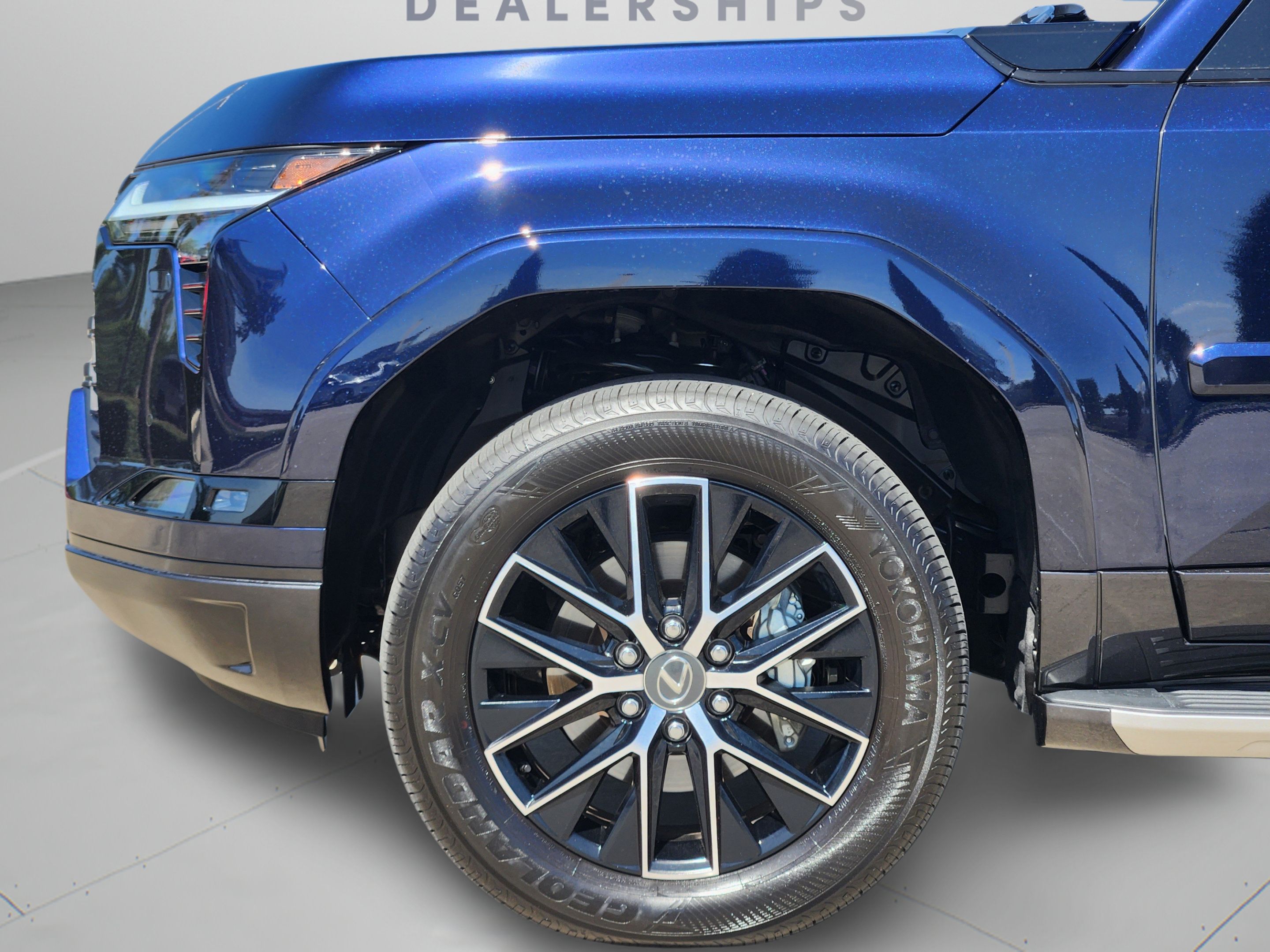 Certified 2026 Lexus GX 550 w/ Cold Area Package AWD/4WD image 37