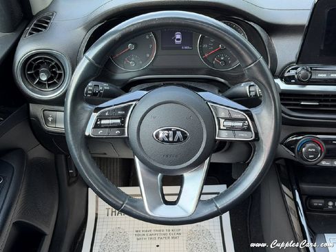 Used 2019 Kia Forte S w/ S Premium Package FWD image 18