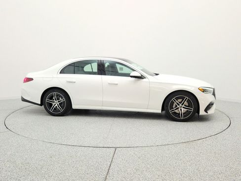 New 2026 Mercedes-Benz E 350 Sedan image 4