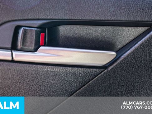 Used 2025 Toyota Camry LE FWD image 50