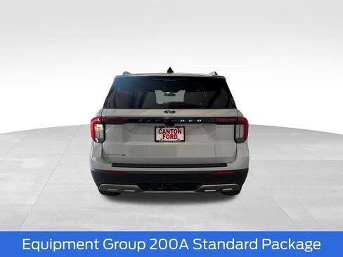 New 2026 Ford Explorer Active w/ Active Comfort Package RWD image 5