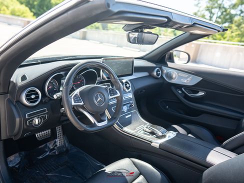 Used 2018 Mercedes-Benz C 300 4MATIC Cabriolet image 12