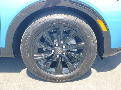 New 2026 Buick Envista Sport Touring image 5