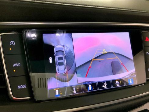 Used 2023 Buick Enclave Avenir w/ Avenir Technology Package AWD/4WD image 21