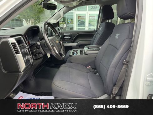Used 2018 Chevrolet Silverado 1500 LT w/ All Star Edition AWD/4WD image 3