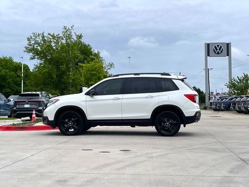 Used 2019 Honda Passport Elite image 3