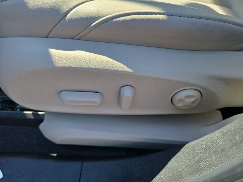 Used 2019 Buick Envision Preferred FWD image 13