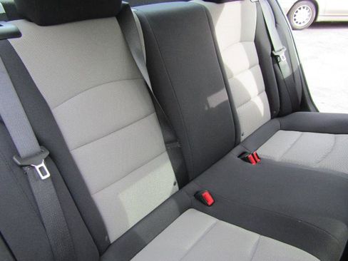 Used 2016 Chevrolet Cruze LS image 37