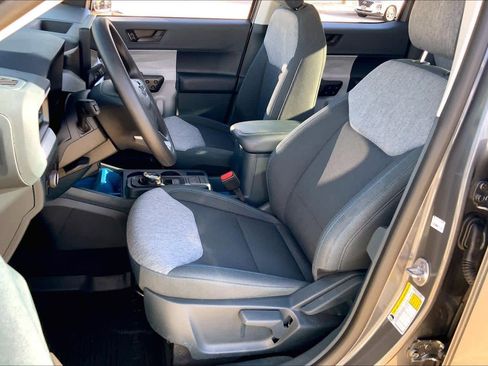 Used 2025 Ford Maverick XLT w/ Equipment Group 302A image 7