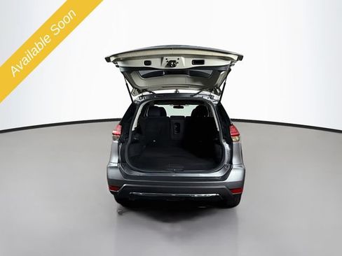 Used 2018 Nissan Rogue S AWD/4WD image 25