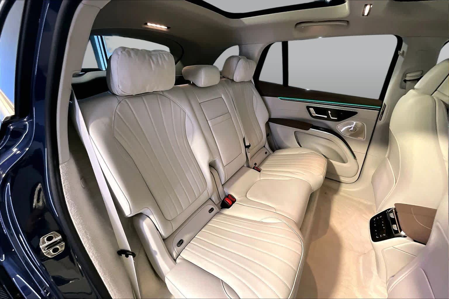 Certified 2023 Mercedes-Benz EQS 580 4MATIC SUV image 19