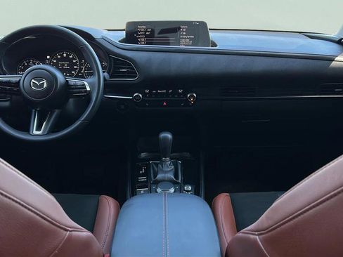 Used 2025 MAZDA CX-30 Carbon image 14