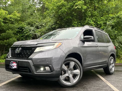Used 2019 Honda Passport Touring image 1