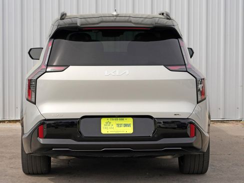 Used 2024 Kia EV9 GT-Line image 56