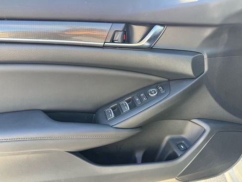 Used 2022 Honda Accord Sport Special Edition image 14
