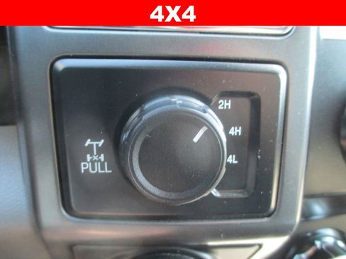 Used 2020 Ford F150 XLT w/ Equipment Group 302A Luxury AWD/4WD image 30