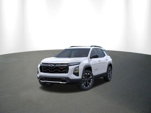 New 2026 Chevrolet Equinox RS w/ Convenience Package III FWD image 11