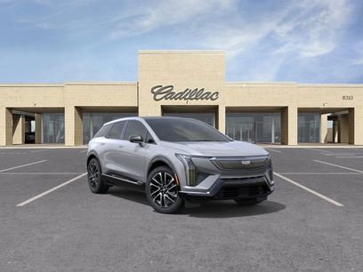 New 2025 Cadillac Optiq Sport 2 w/ LPO, Floor Liner Package