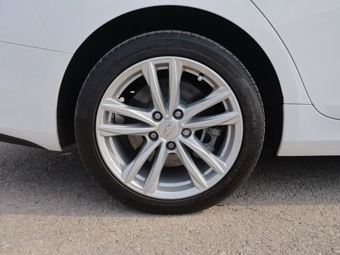 Used 2023 Cadillac CT4 Luxury image 17