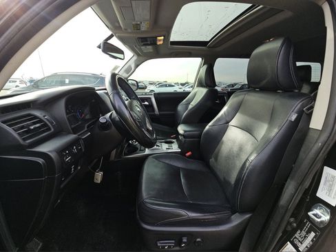 Used 2018 Toyota 4Runner SR5 image 7