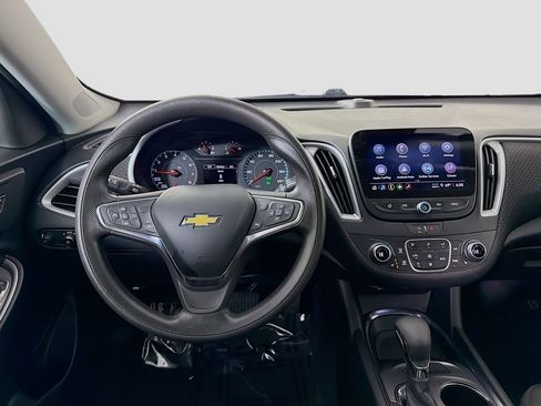 Used 2023 Chevrolet Malibu LT image 24