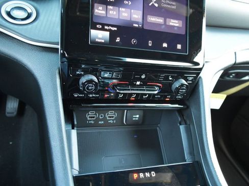 New 2025 Jeep Grand Cherokee Laredo X w/ Luxury Tech Group I image 20