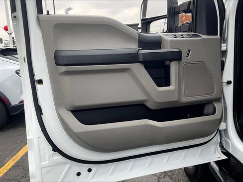 Used 2022 Ford F250 XL w/ STX Appearance Package image 20