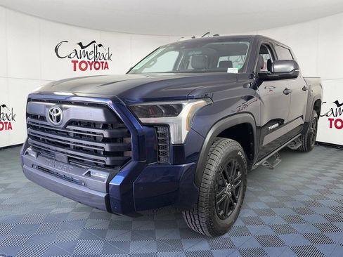 Used 2024 Toyota Tundra SR5 w/ SR5 Convenience Package AWD/4WD image 4