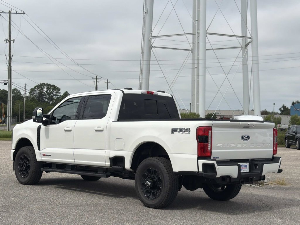 New 2027 Ford F350 Lariat w/ Black Appearance Package AWD/4WD image 6