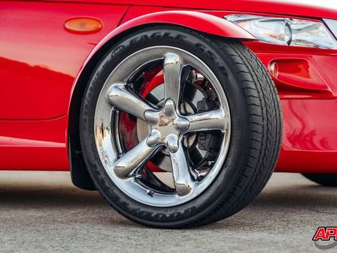 Used 2000 Plymouth Prowler image 63