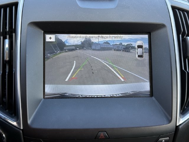 Used 2017 Ford Edge Titanium w/ Equipment Group 301A AWD/4WD image 17