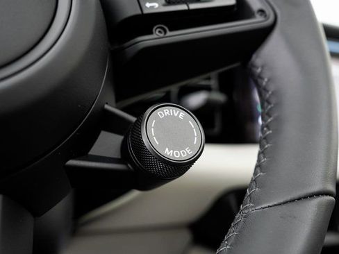 New 2026 Porsche Macan 4S Electric image 14