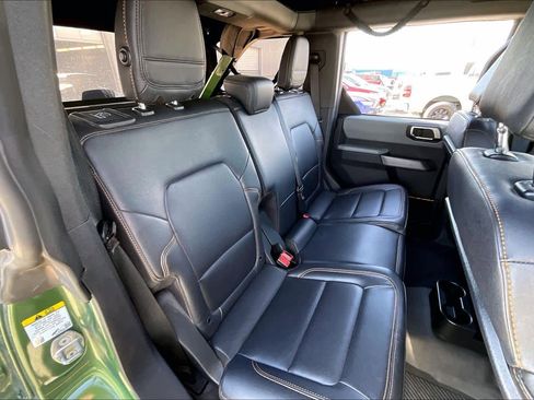 Used 2022 Ford Bronco Badlands image 18