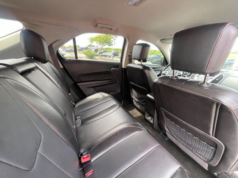 Used 2017 Chevrolet Equinox LT w/ Sport Edition FWD image 9