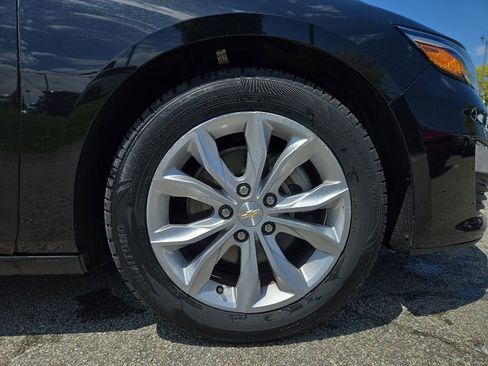 Used 2023 Chevrolet Malibu LT FWD image 31